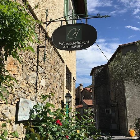 La Casa Dei Nonni Castelbianco Bed & Breakfast Colletta Екстериор снимка