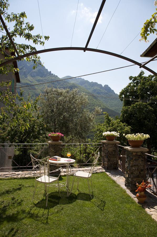 La Casa Dei Nonni Castelbianco Bed & Breakfast Colletta Екстериор снимка
